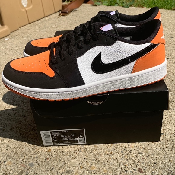 Brandnew Jordan 1 Low Golf “Starfish” Size 10.5 Men 12 W - Picture 2 of 12